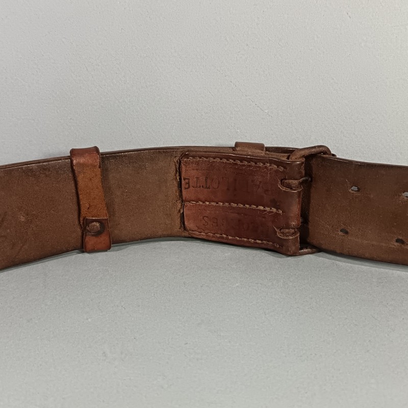 CEINTURON TROUPE EN CUIR MARRON MODELE 1903/1914 BOUCLE FER FABRICATION PREMIERE GUERRE NOMINATIF